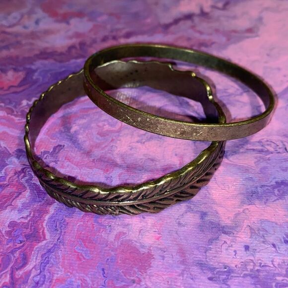 Heavy Flat and Feathered Brass Bangle Set - Picture 1 of 4